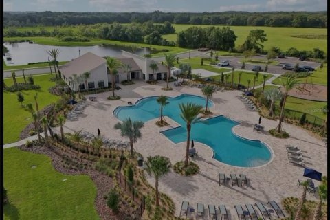 Villa ou maison à louer à Kissimmee, Floride: 3 chambres, 196.49 m2 № 2095706 - photo 2