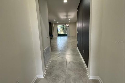 Villa ou maison à louer à Kissimmee, Floride: 3 chambres, 196.49 m2 № 2095706 - photo 28