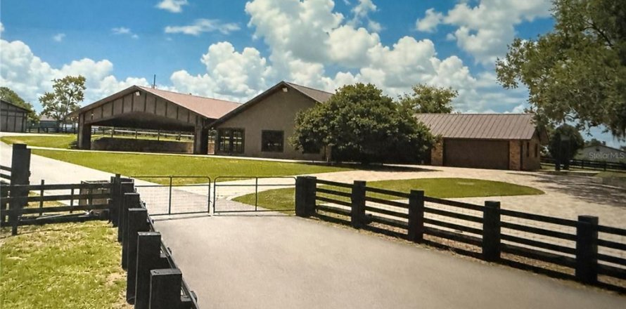 Villa ou maison à Clermont, Floride 2 chambres, 185.9 m2 № 2277527