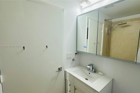 Купить кондоминиум в Авентура, Флорида 2 спальни, 160.72м2, № 1950822 - фото 9