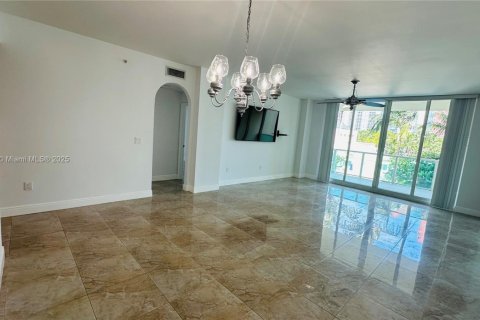 Купить кондоминиум в Авентура, Флорида 2 спальни, 160.72м2, № 1950822 - фото 15