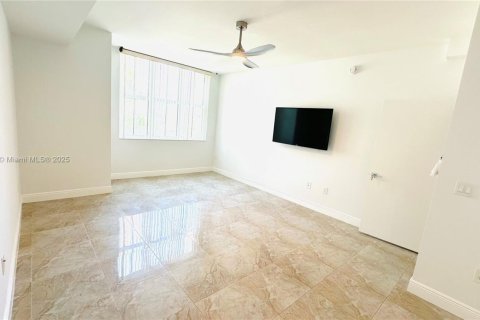 Купить кондоминиум в Авентура, Флорида 2 спальни, 160.72м2, № 1950822 - фото 21