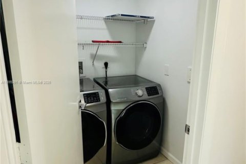 Купить кондоминиум в Авентура, Флорида 2 спальни, 160.72м2, № 1950822 - фото 11