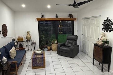 Villa ou maison à vendre à Miami, Floride: 3 chambres, 158.68 m2 № 1881572 - photo 14