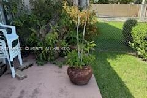 Villa ou maison à vendre à Miami, Floride: 3 chambres, 158.68 m2 № 1881572 - photo 20