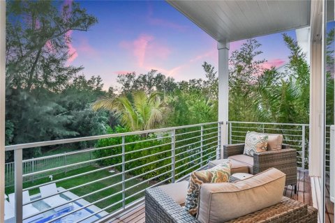 Casa en alquiler en Longboat Key, Florida, 3 dormitorios, 207.17 m2 № 228416 - foto 22