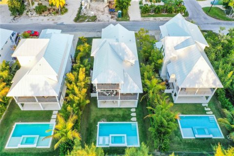 Casa en alquiler en Longboat Key, Florida, 3 dormitorios, 207.17 m2 № 228416 - foto 4