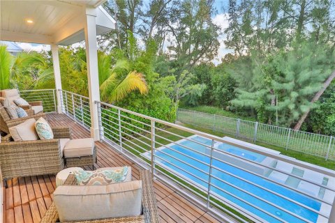 Casa en alquiler en Longboat Key, Florida, 3 dormitorios, 207.17 m2 № 228416 - foto 24