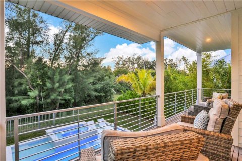 Casa en alquiler en Longboat Key, Florida, 3 dormitorios, 207.17 m2 № 228416 - foto 20