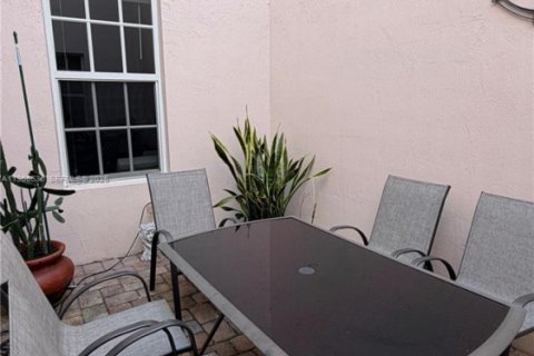 Adosado en alquiler en Boca Raton, Florida, 3 dormitorios, 198.44 m2 № 2010562 - foto 29