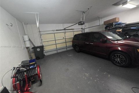 Adosado en alquiler en Boca Raton, Florida, 3 dormitorios, 198.44 m2 № 2010562 - foto 25