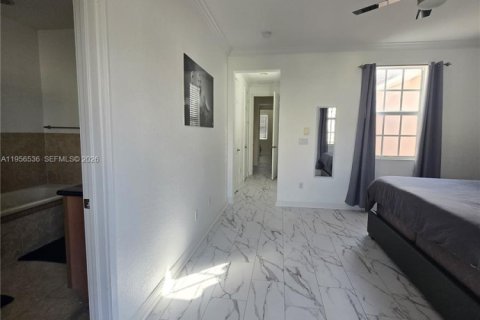 Adosado en alquiler en Boca Raton, Florida, 3 dormitorios, 198.44 m2 № 2010562 - foto 19