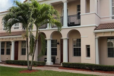 Adosado en Boca Raton, Florida 3 dormitorios, 198.44 m2 № 2010562