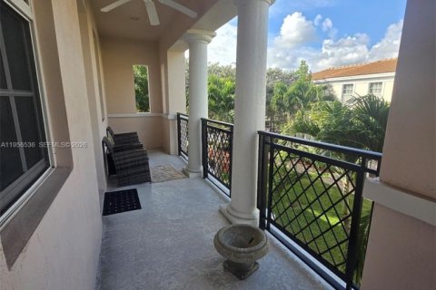 Adosado en alquiler en Boca Raton, Florida, 3 dormitorios, 198.44 m2 № 2010562 - foto 2