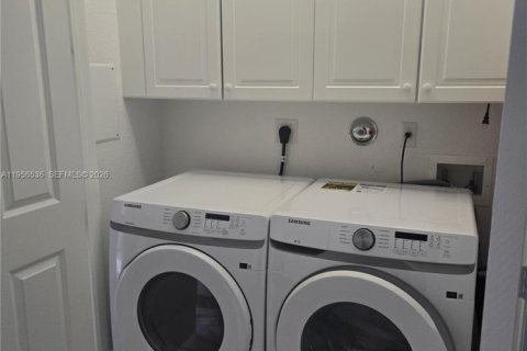 Adosado en alquiler en Boca Raton, Florida, 3 dormitorios, 198.44 m2 № 2010562 - foto 12