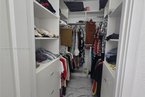 Adosado en alquiler en Boca Raton, Florida, 3 dormitorios, 198.44 m2 № 2010562 - foto 18