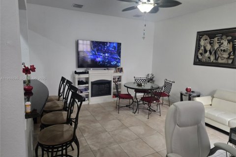 Adosado en alquiler en Boca Raton, Florida, 3 dormitorios, 198.44 m2 № 2010562 - foto 6