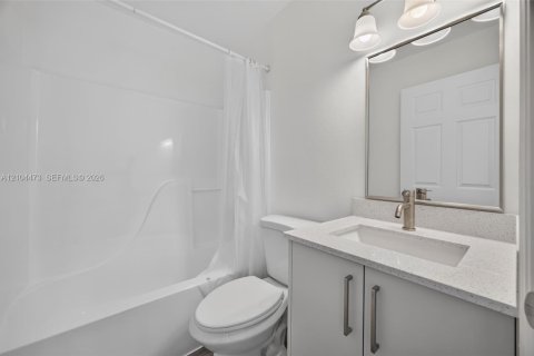 Купить виллу или дом в Флорида-Сити, Флорида 4 спальни, 103.68м2, № 2426812 - фото 25