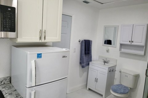 Condominio en alquiler en Margate, Florida № 1168606 - foto 1