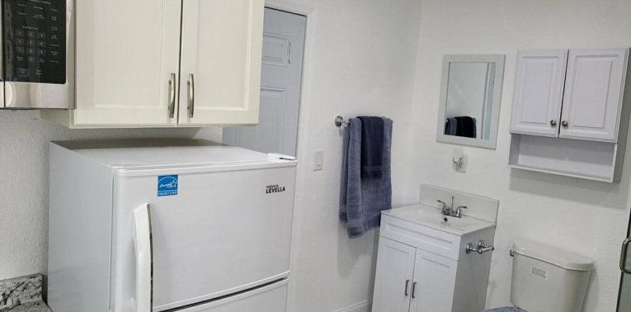 Estudio en el Condominio en Margate, Florida № 1168606