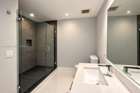 Copropriété à louer à Miami, Floride: 1 chambre, 83.61 m2 № 2390006 - photo 11