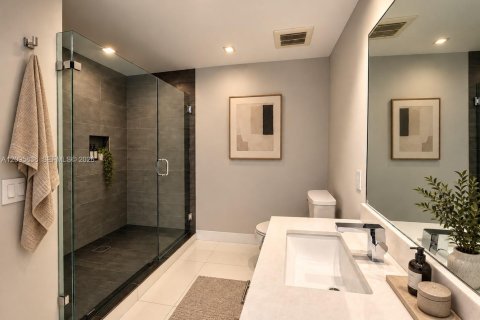 Copropriété à louer à Miami, Floride: 1 chambre, 83.61 m2 № 2390006 - photo 12