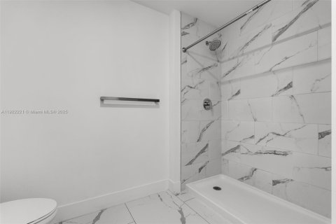 Apartment in Miami Springs, Florida 2 bedrooms, 86.49 sq.m. № 1976113 - photo 11