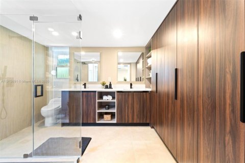 Casa en venta en Margate, Florida, 4 dormitorios, 217.95 m2 № 1968736 - foto 26