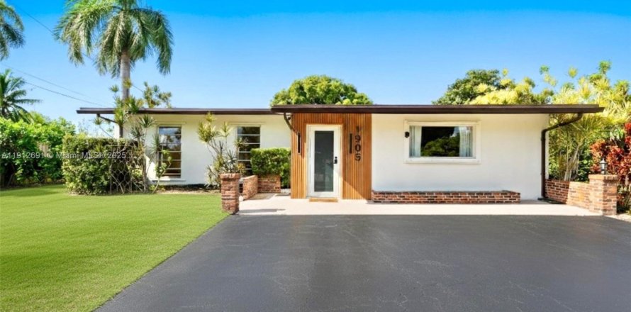 Casa en Margate, Florida 4 dormitorios, 217.95 m2 № 1968736