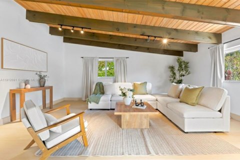 Casa en venta en Margate, Florida, 4 dormitorios, 217.95 m2 № 1968736 - foto 5