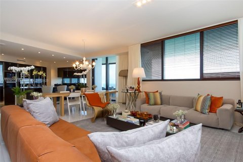 Condominio en venta en Sunny Isles Beach, Florida, 4 dormitorios, 294.59 m2 № 1978278 - foto 10