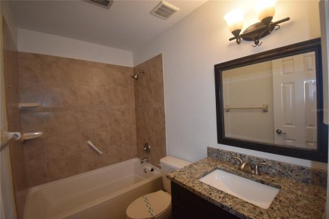 Adosado en alquiler en Apopka, Florida, 3 dormitorios, 140 m2 № 2102398 - foto 18