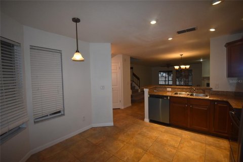 Adosado en alquiler en Apopka, Florida, 3 dormitorios, 140 m2 № 2102398 - foto 6