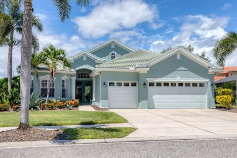 House in North Port, Florida 3 bedrooms, 236.16 sq.m. № 1884169 - photo 6