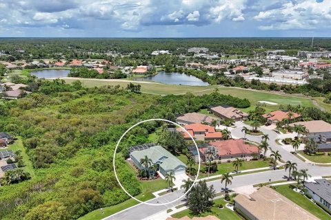 House in North Port, Florida 3 bedrooms, 236.16 sq.m. № 1884169 - photo 3