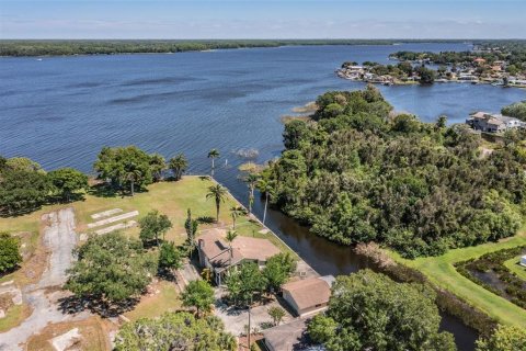 Casa en venta en Palm Harbor, Florida, 4 dormitorios, 338.16 m2 № 1856349 - foto 1