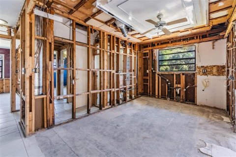 Casa en venta en Palm Harbor, Florida, 4 dormitorios, 338.16 m2 № 1856349 - foto 4