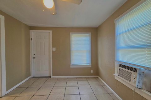 Propiedad comercial en venta en Lakeland, Florida, 6 dormitorios, 186.92 m2 № 2105619 - foto 27