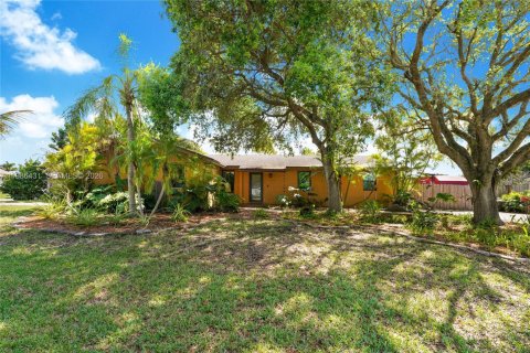 Casa en Homestead, Florida 4 dormitorios, 220.74 m2 № 2051151