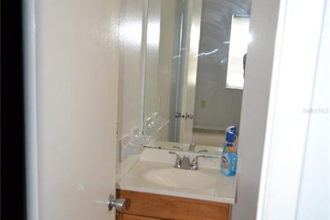Villa ou maison à louer à Tampa, Floride: 3 chambres, 93.65 m2 № 2380627 - photo 12