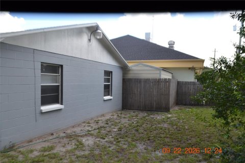 Villa ou maison à louer à Tampa, Floride: 3 chambres, 93.65 m2 № 2380627 - photo 18