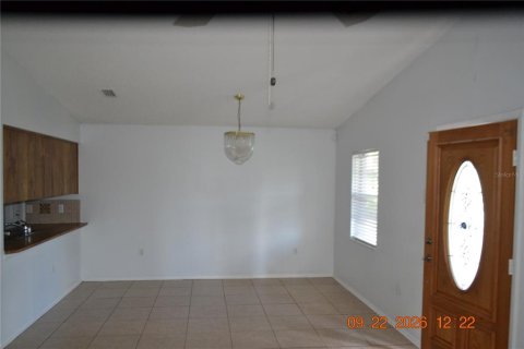 Villa ou maison à louer à Tampa, Floride: 3 chambres, 93.65 m2 № 2380627 - photo 6