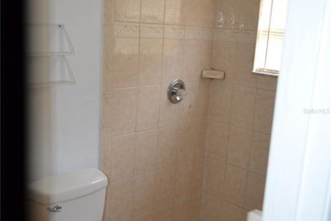 Villa ou maison à louer à Tampa, Floride: 3 chambres, 93.65 m2 № 2380627 - photo 13