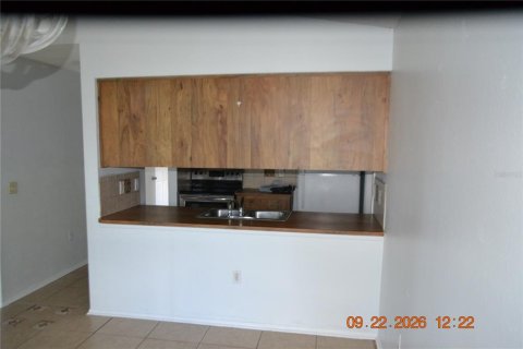 Villa ou maison à louer à Tampa, Floride: 3 chambres, 93.65 m2 № 2380627 - photo 5