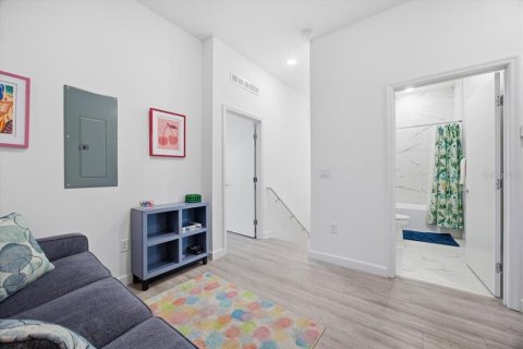 Touwnhouse à louer à Davenport, Floride: 3 chambres, 138.7 m2 № 2111080 - photo 17