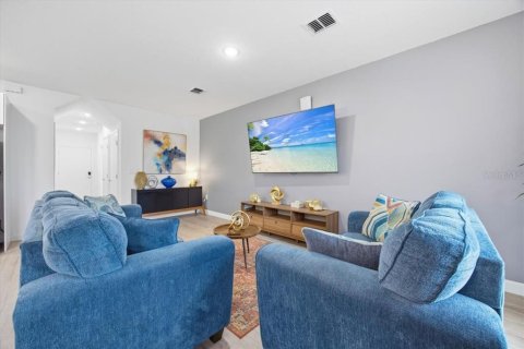 Touwnhouse à louer à Davenport, Floride: 3 chambres, 138.7 m2 № 2111080 - photo 12