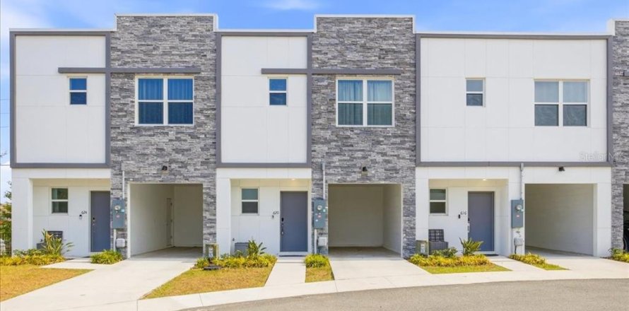 Touwnhouse à Davenport, Floride 3 chambres, 138.7 m2 № 2111080