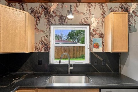 Villa ou maison à vendre à Lakeland, Floride: 3 chambres, 136.29 m2 № 2303347 - photo 7