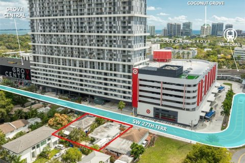 Terreno en venta en Miami, Florida № 1867660 - foto 1