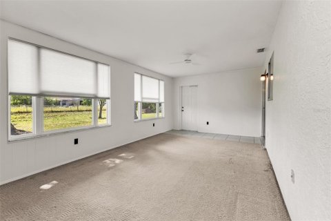 House in North Port, Florida 2 bedrooms, 118.17 sq.m. № 2208335 - photo 7